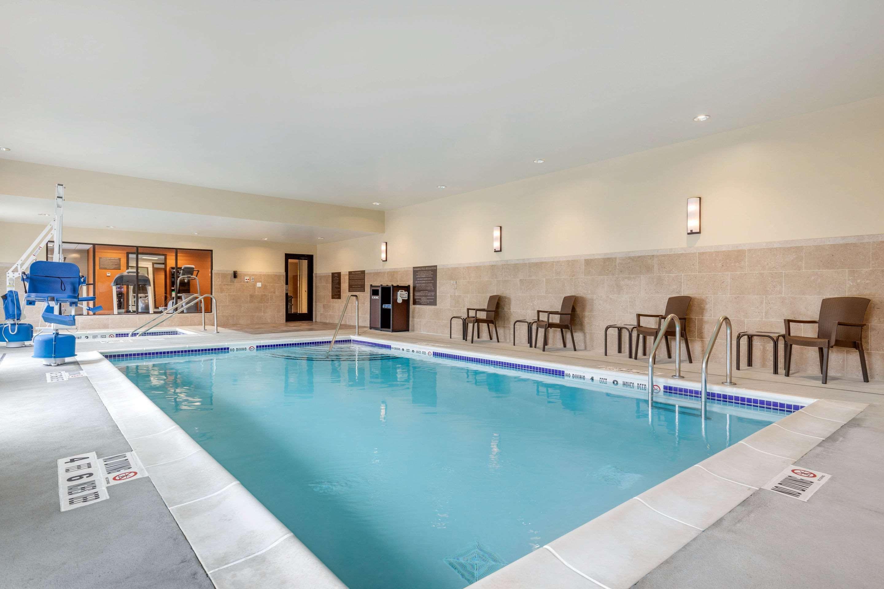 Comfort Inn & Suites Schenectady - Scotia Kültér fotó